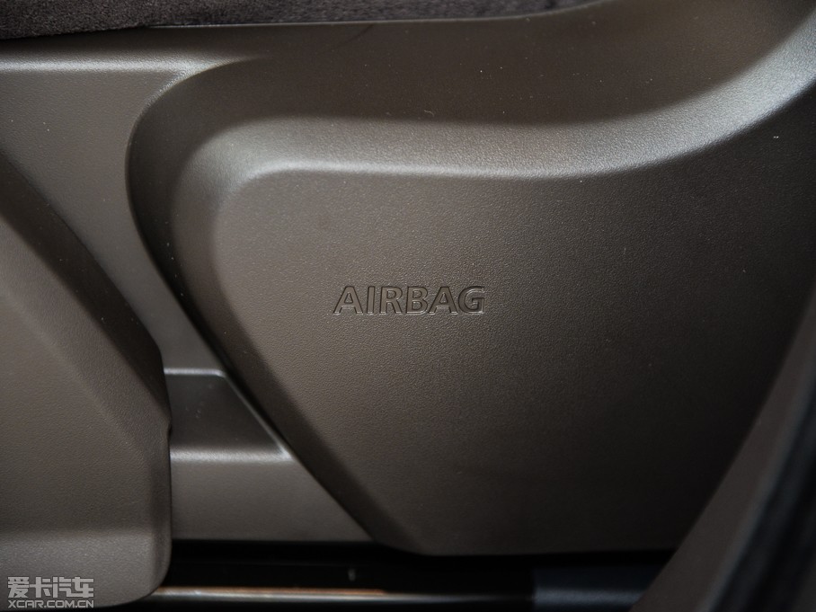 2015��٘O��(�M��) 2.0T ҫĽ����������