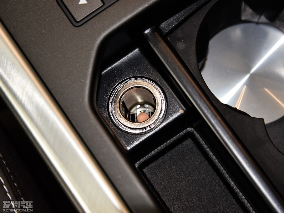 2015��٘O��(�M��) 2.0T ҫĽ����������