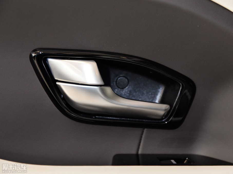 2015��٘O��(�M(j��n)��) 2.0T ҫĽ��(chu��ng)��������