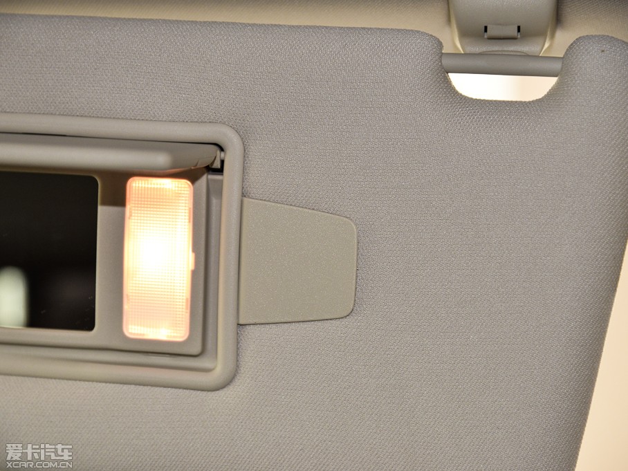 2015��٘O��(�M(j��n)��) 2.0T ҫĽ��(chu��ng)��������