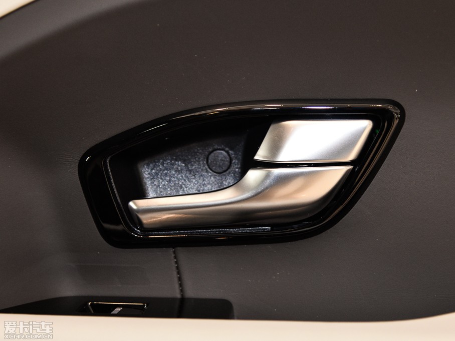 2015��٘O��(�M(j��n)��) 2.0T ҫĽ��(chu��ng)��������