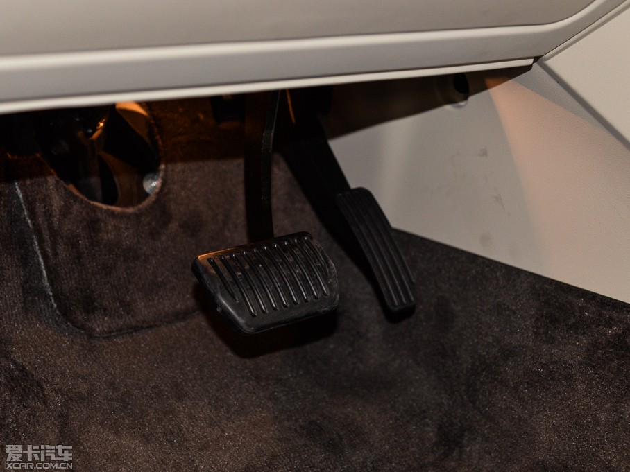 2015��٘O��(�M��) 2.0T ҫĽ����������