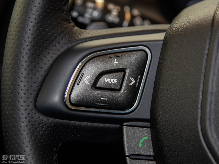 2015��٘O��(�M��) 2.0T �A��������