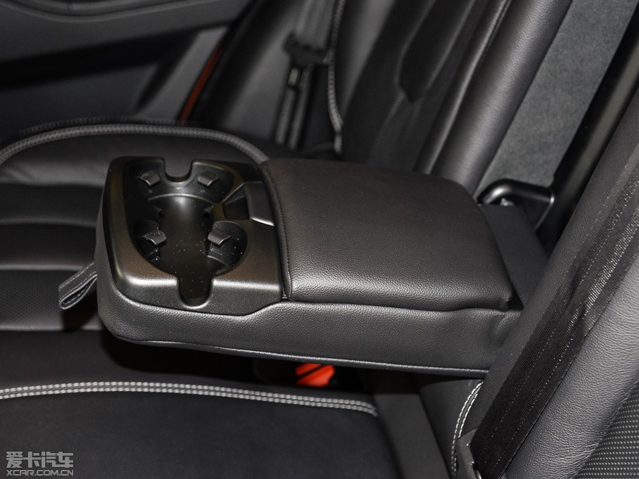 2015��٘O��(�M(j��n)��) 2.0T �A��������