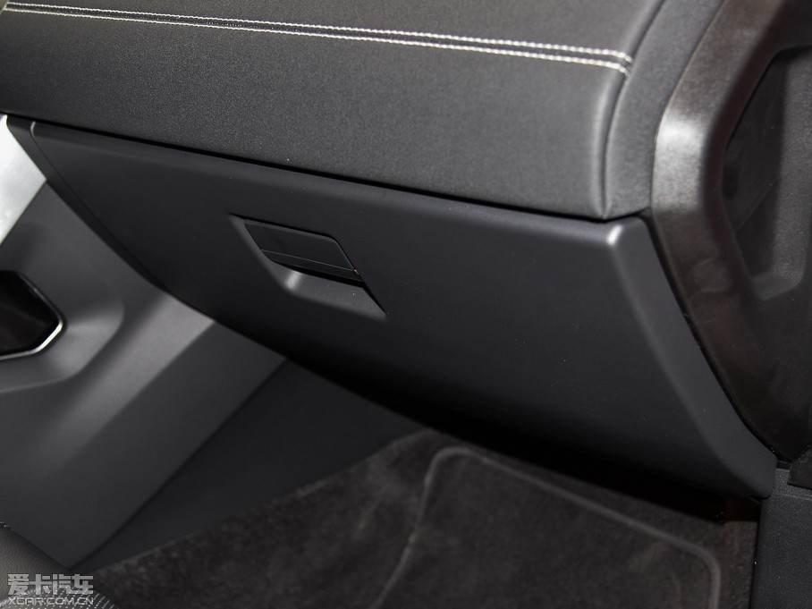 2015��٘O��(�M��) 2.0T �A��������