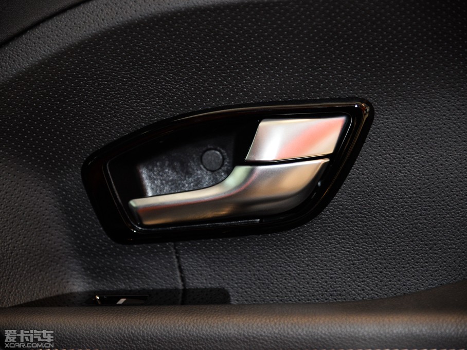 2015��٘O��(�M��) 2.0T �A��������