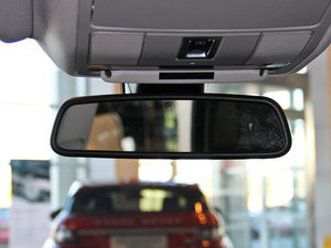 2015��2.0T 5�Tҫ�Ӱ�  ܇�Ⱥ�ҕ�R