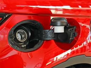 2015��2.0T 5�Tҫ����  �������^