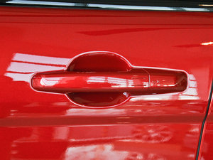 2015��2.0T 5�T(m��n)ҫ����  ���{�T(m��n)����