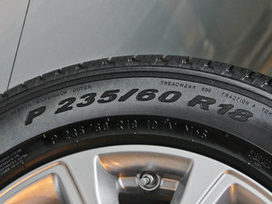 2015��2.0T 5�T(m��n)ҫ����  ݆̥�ߴ�