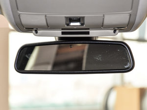 2015��2.0T ҫĽ��(chu��ng)�������� ܇��(n��i)��ҕ�R