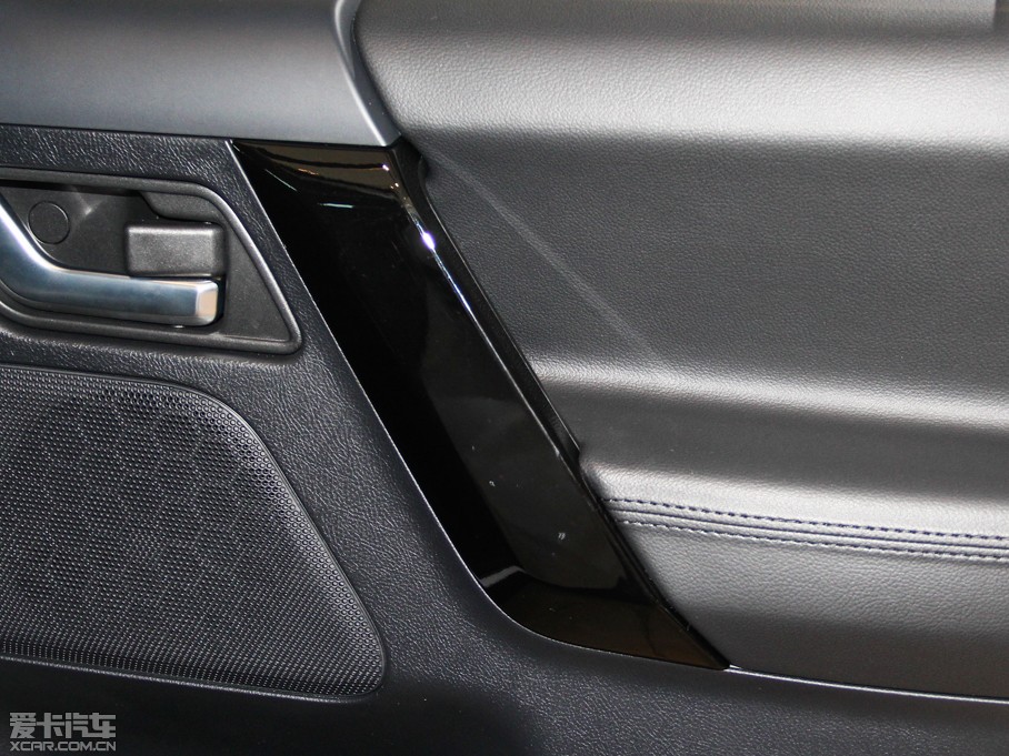 2015 2.0T Si4 HSE LUXURY Ͱ