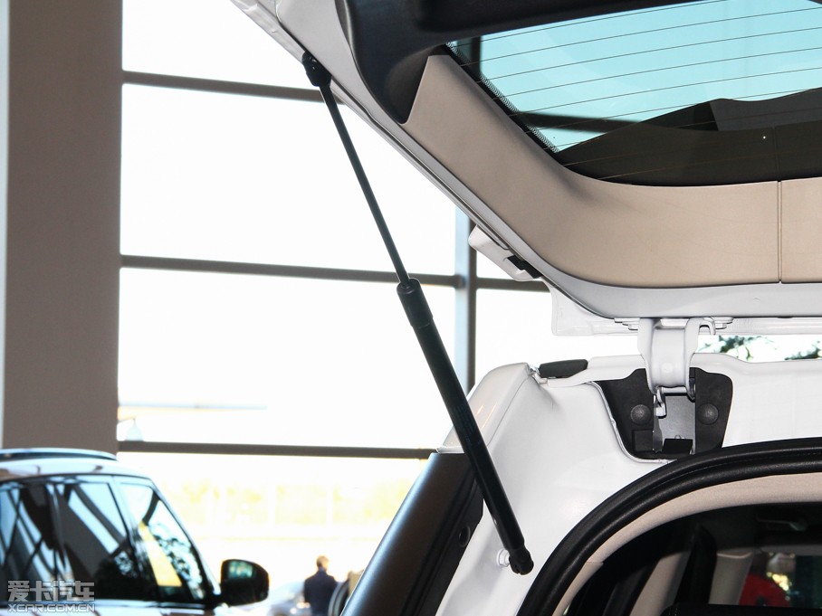 2015 2.0T Si4 HSE LUXURY Ͱ