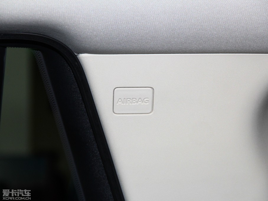 2015 2.0T Si4 HSE LUXURY Ͱ