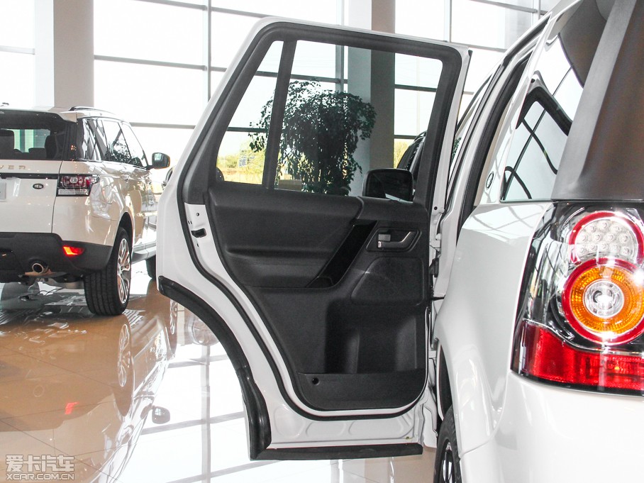 2015 2.0T Si4 HSE LUXURY Ͱ