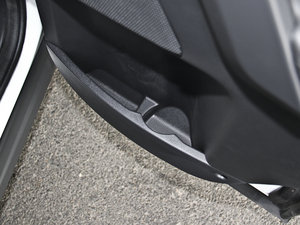 20152.0T Si4 XS Ͱ g