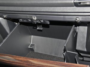 20152.0T Si4 XS Ͱ g