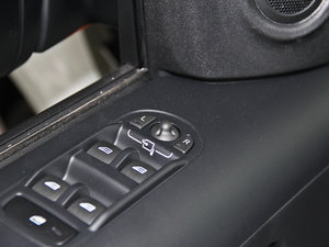 20152.0T Si4 XS Ͱ g