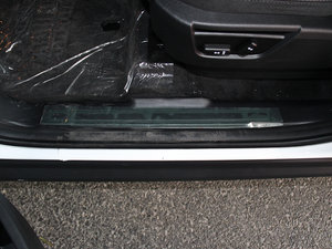 20152.0T Si4 XS Ͱ g