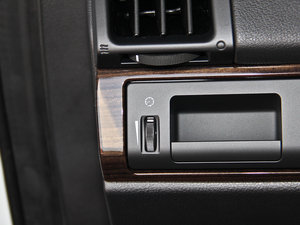 20152.0T Si4 XS Ͱ g