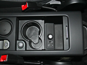 20152.0T Si4 XS Ͱ g