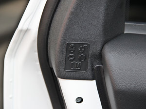 20152.0T Si4 XS Ͱ g