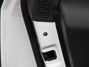 20152.0T Si4 XS Ͱ g