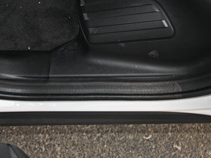 20152.0T Si4 XS Ͱ g