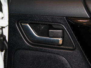 20152.0T Si4 HSE LUXURY Ͱ g