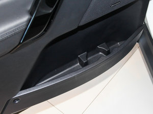 20152.0T Si4 HSE LUXURY Ͱ ǰTg