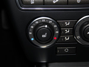 20152.0T Si4 HSE LUXURY Ͱ п؅^(q)