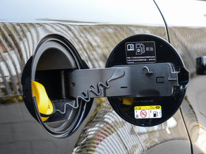 20152.2T SD4 XS Ͱ w