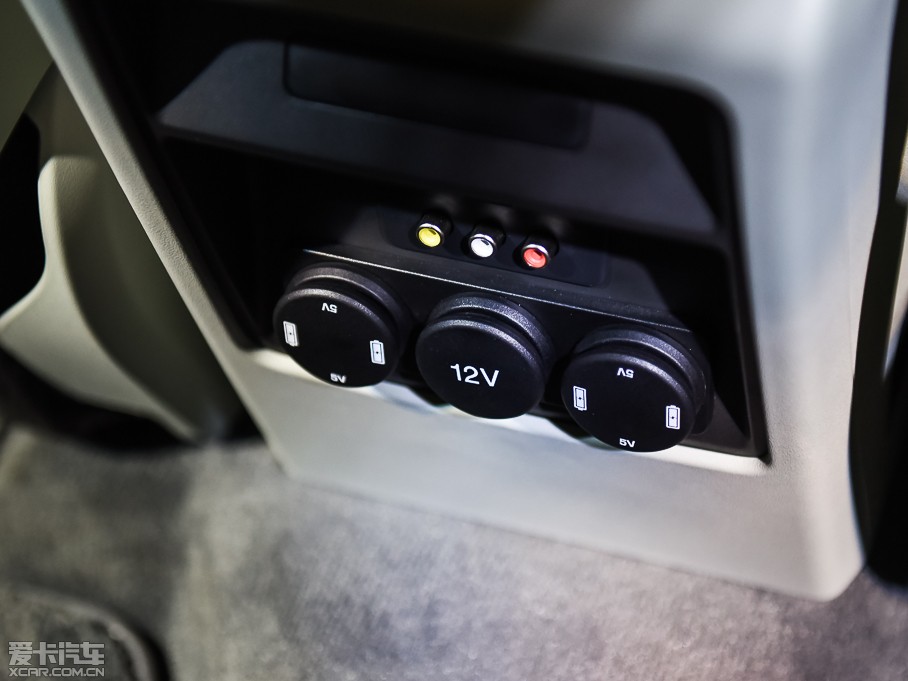 2015l(f)F(xin)(M(jn)) 2.0T HSE LUXURY