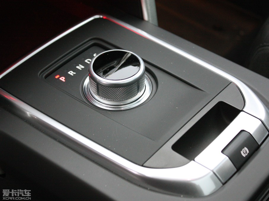 2015l(f)F(xin)(M(jn)) 2.0T HSE LUXURY