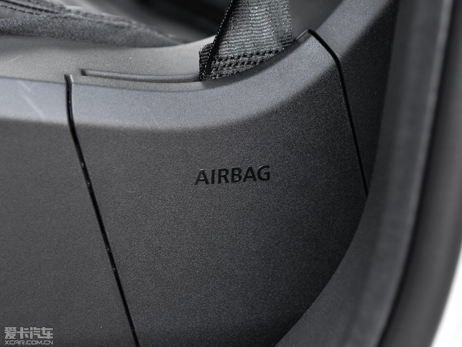 2015lF(M) 2.0T HSE LUXURY