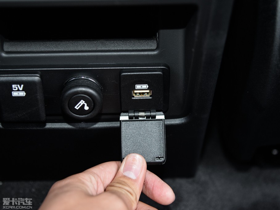 2015lF(M) 2.0T HSE LUXURY