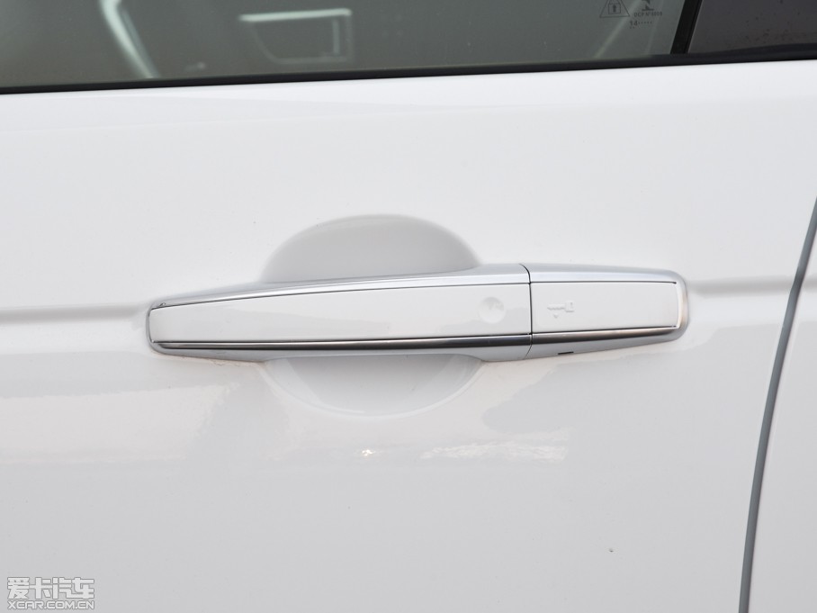 2015lF(M) 2.0T HSE LUXURY