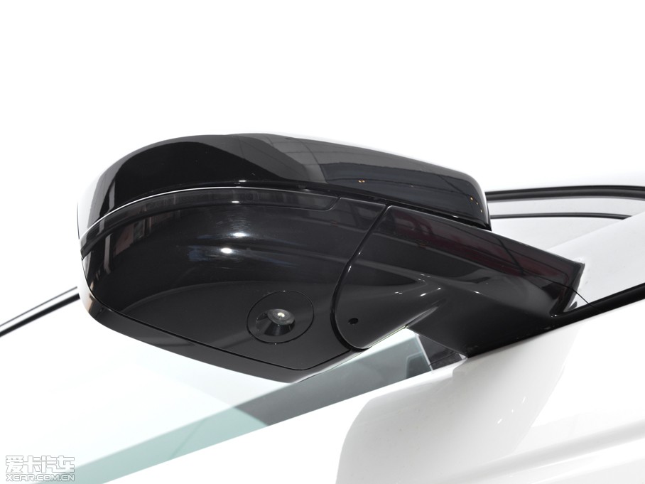 2015l(f)F(xin)(M) 2.0T HSE LUXURY