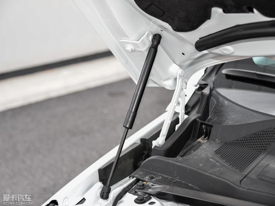 2015lF(M) 2.0T HSE LUXURY