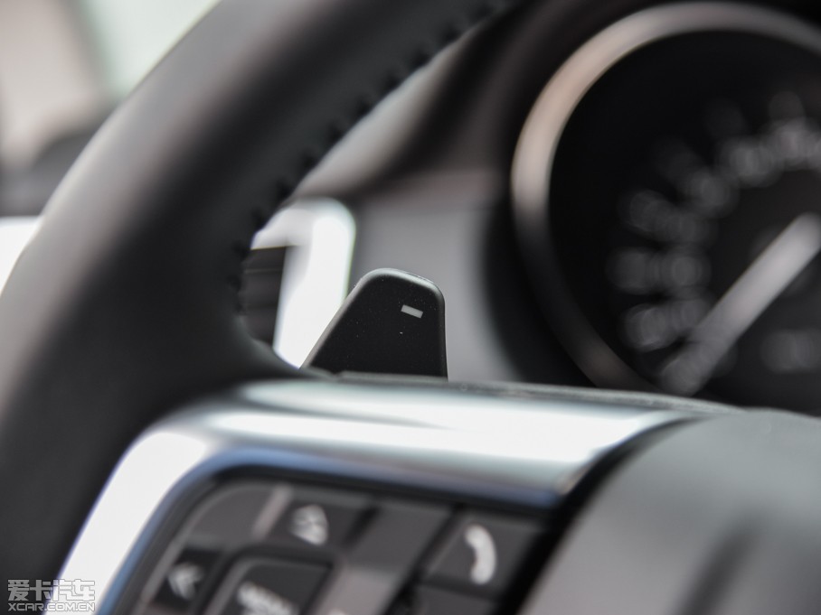 2015l(f)F(xin)(M) 2.0T HSE LUXURY