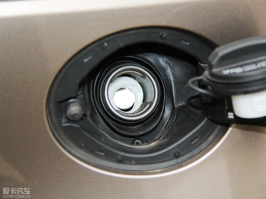 2015lF(M) 2.0T HSE LUXURY