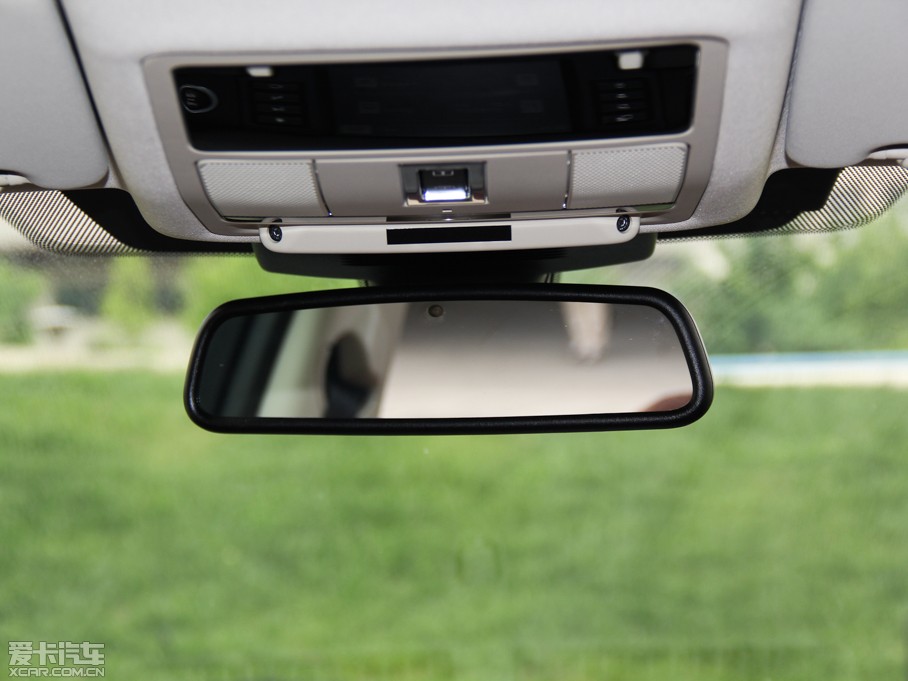 2015lF(M) 2.0T HSE LUXURY