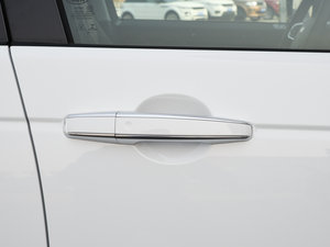 20152.0T HSE LUXURY ^