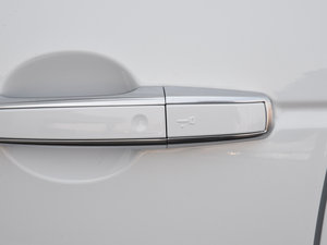 20152.0T HSE LUXURY ^