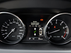 20152.0T HSE LUXURY п؅^