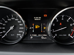 20152.0T HSE LUXURY п؅^