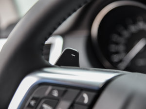 20152.0T HSE LUXURY п؅^