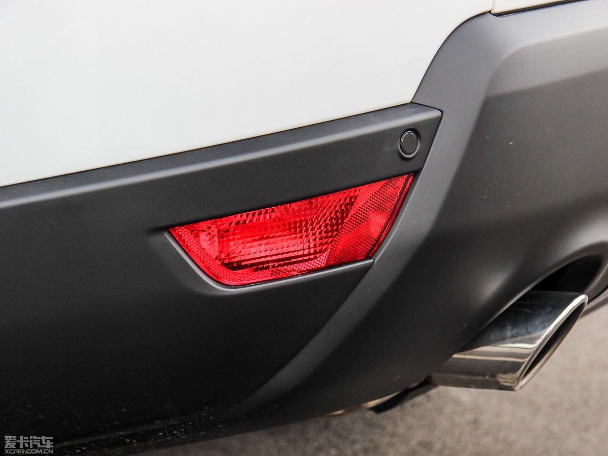 2015\ 3.0 SDV6 HSE Dynamic