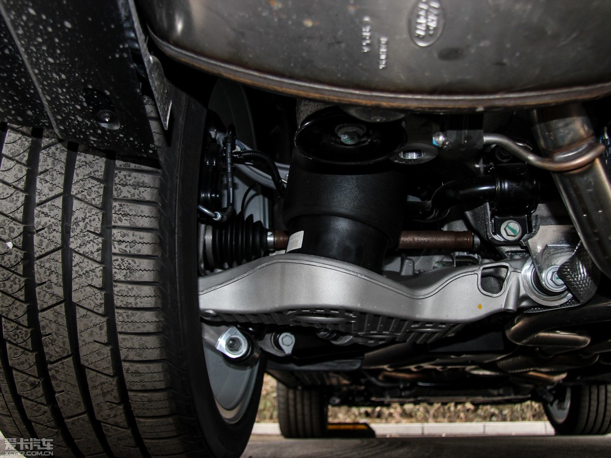 2015\ 3.0 SDV6 HSE Dynamic