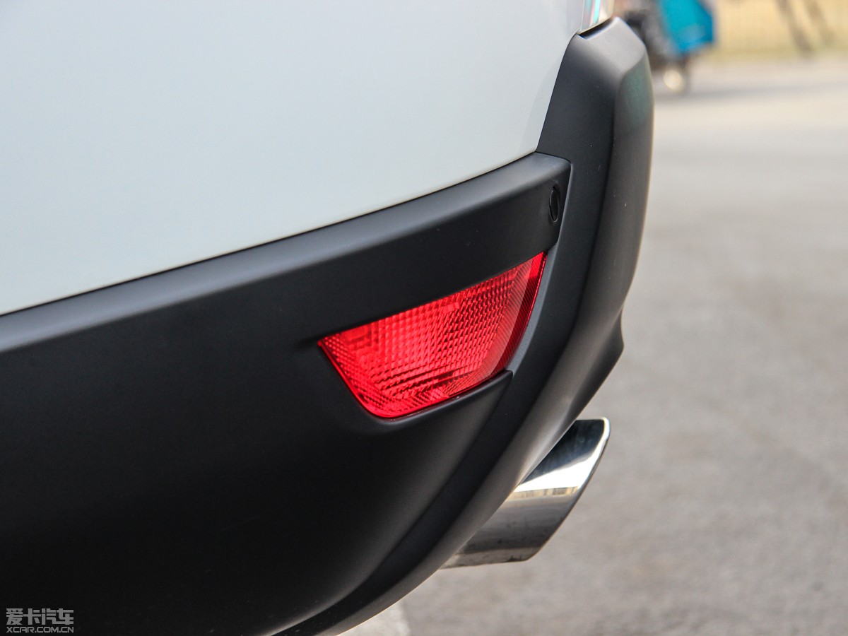 2015\ 3.0 SDV6 HSE Dynamic